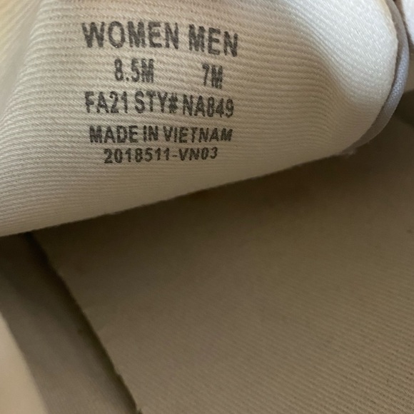 Madewell Stylish Multicolor women’s Sneakers (size 8.5) - Picture 7 of 8